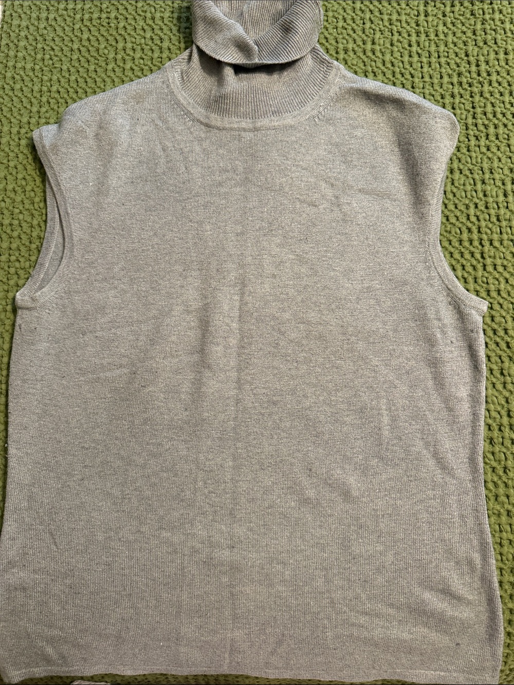 Sleeveless Turtleneck Knit Top and Long sleeve sweater set